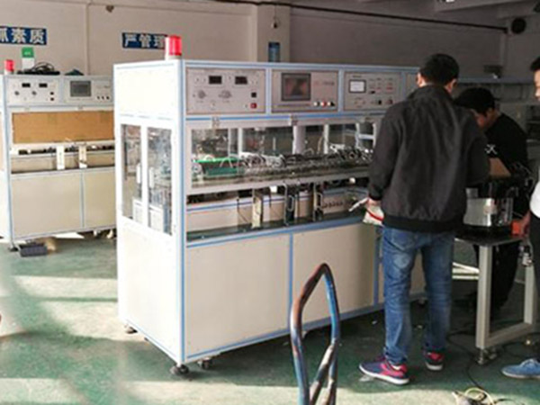 薄膜电容测试设备的工作原理是怎么样的?